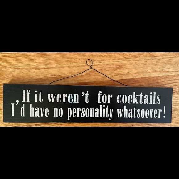 “Cocktails” wooden sign  - Picture 1 of 2